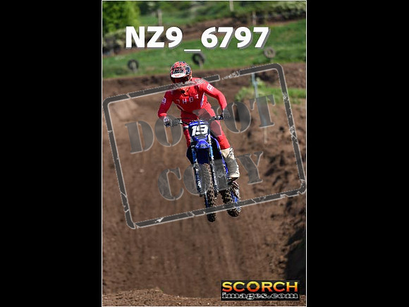 Thur01May-087
