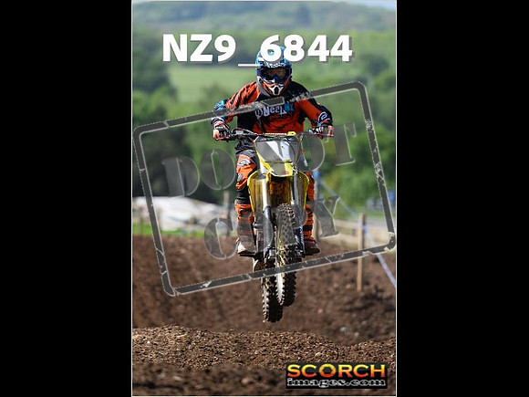Thur01May-128