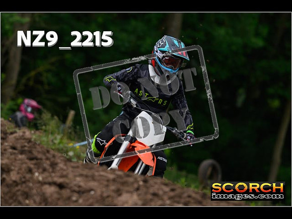 Inters GreenOrange-025