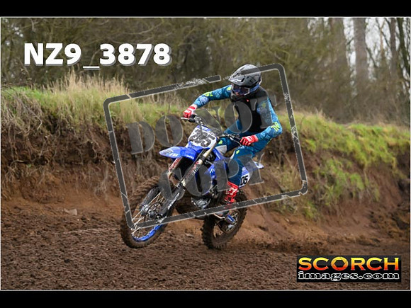 Experts-073