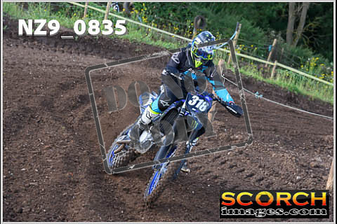 Experts-034