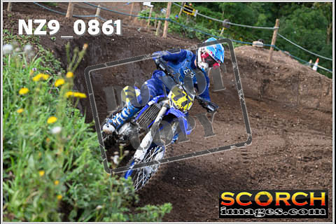 Experts-059