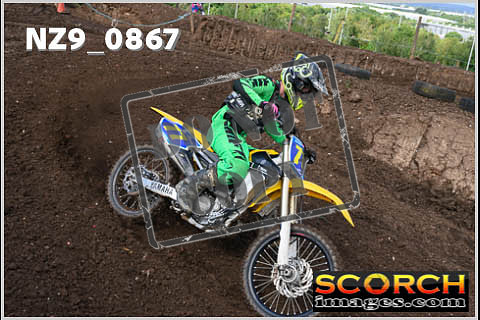 Experts-065