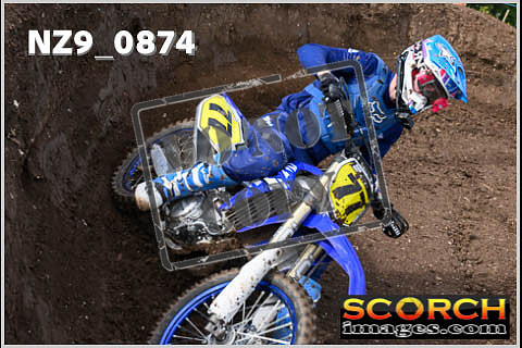 Experts-072