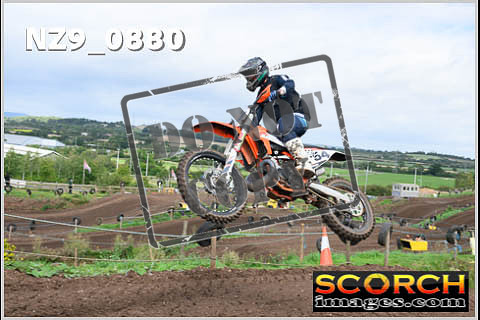 Experts-078
