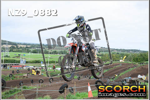 Experts-080
