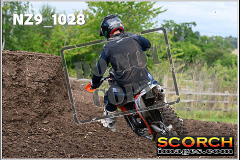 Experts-107