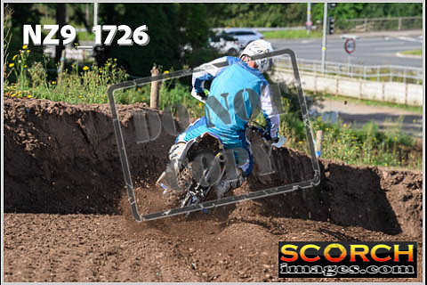 Experts-092