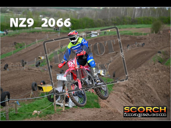 Experts-102