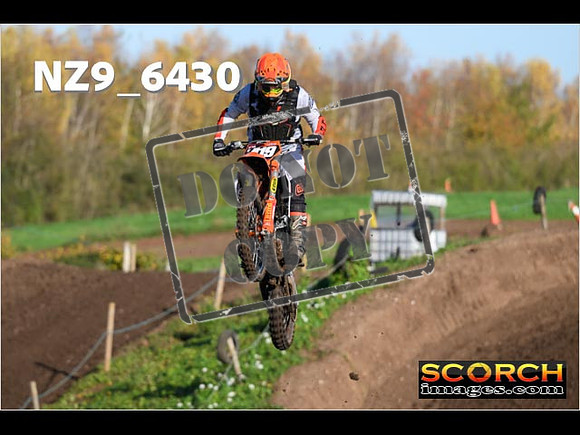 Experts-045
