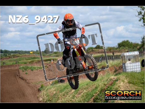 Experts-197
