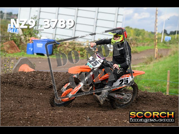 Inters-561