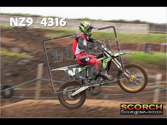 Experts-164