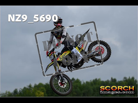 Experts-092