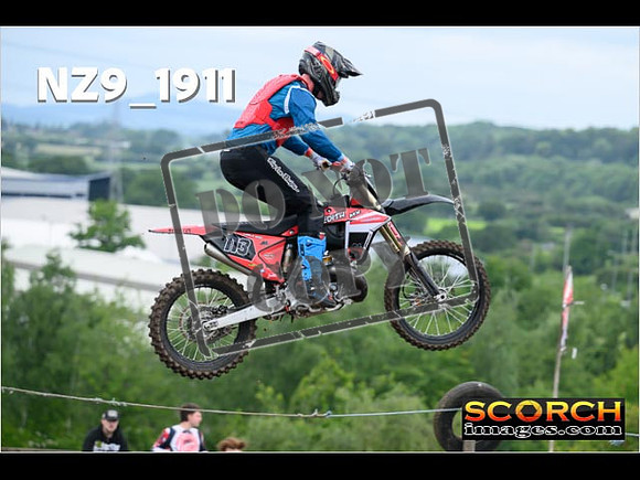 Experts-130
