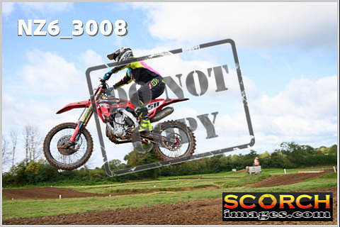 Experts-038
