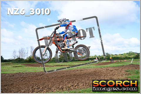 Experts-040