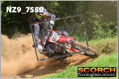 Experts-094