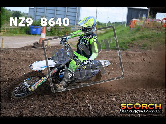Thur27Jun-003