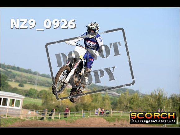 Experts-135
