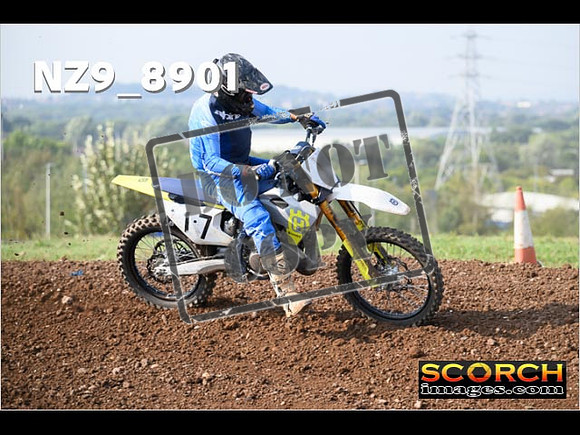 Experts-105