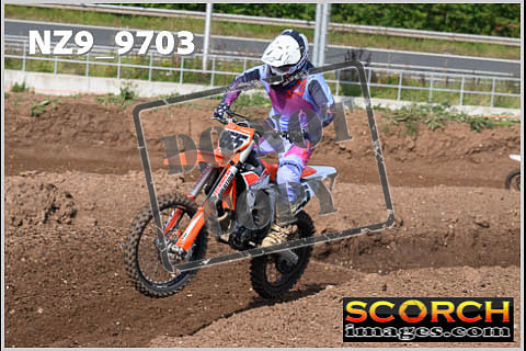 Inters Green-026