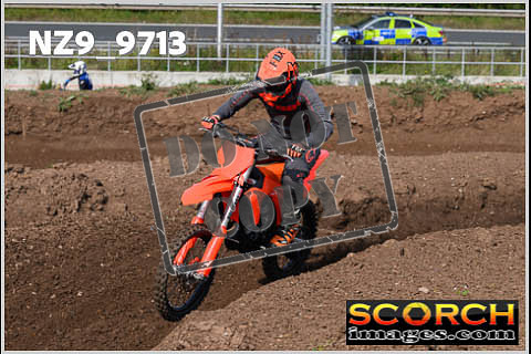 Inters Green-035