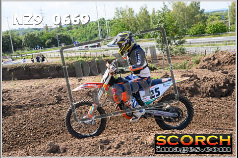 Inters Green-412