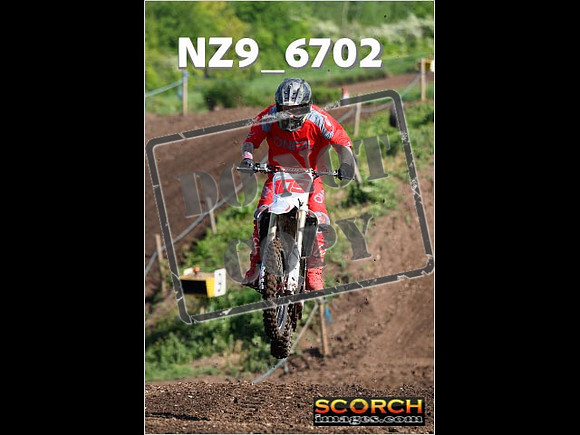 Thur01May-007