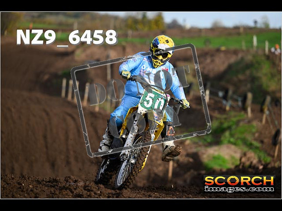 Experts-073
