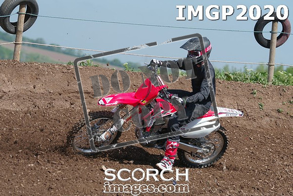 IMGP2020