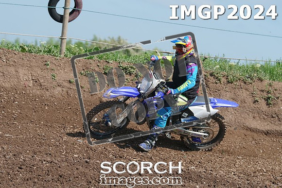 IMGP2024