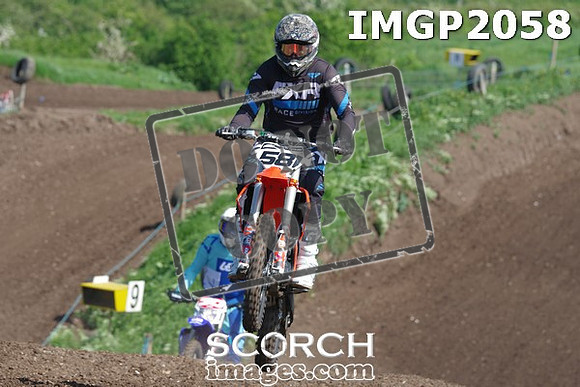 IMGP2058