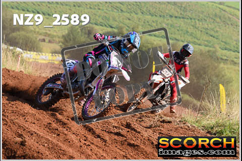125 Youth and Women-096
