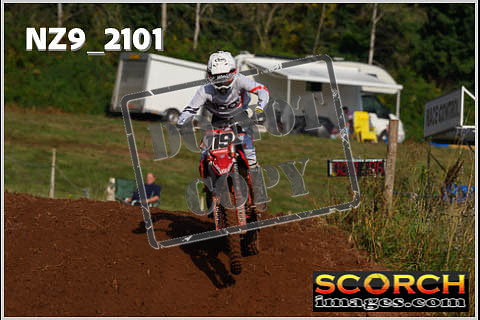 125 Youth and Women-023