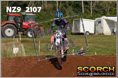 125 Youth and Women-029