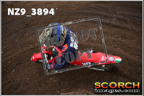 Experts-023