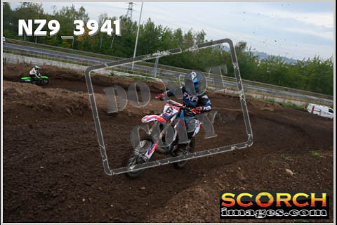 Experts-067
