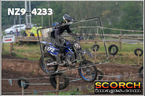 Experts-086
