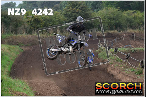 Experts-095
