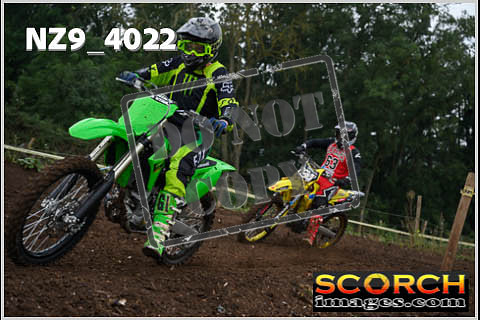 Inters-064