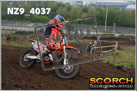 Inters-077