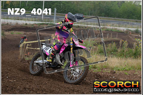 Inters-081