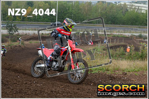 Inters-083