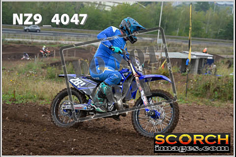 Inters-086