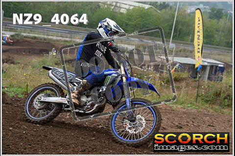 Inters-103