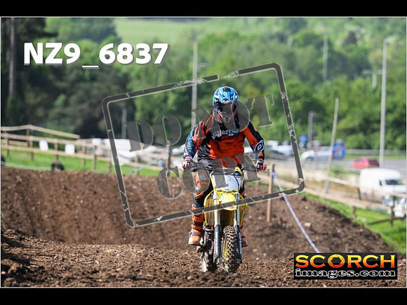 Thur01May-122