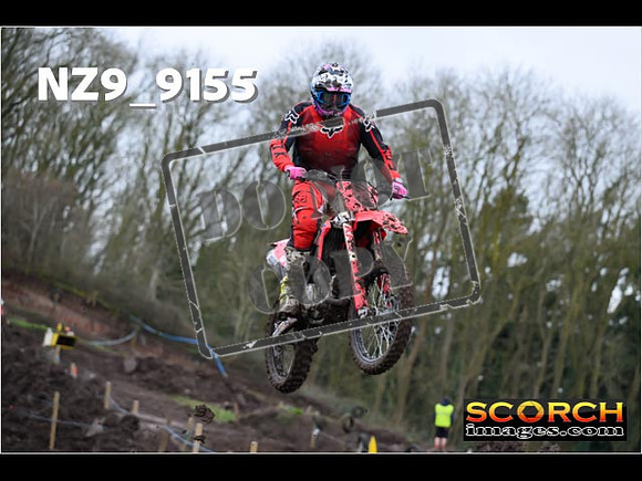 Experts-072