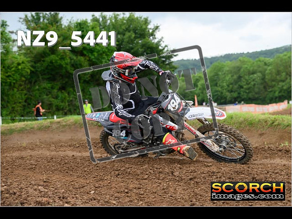Experts-372