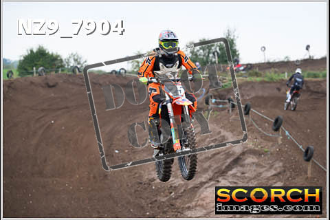 Inters-087